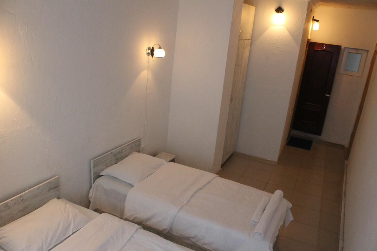 Hotel Lim Batumi Kültér fotó