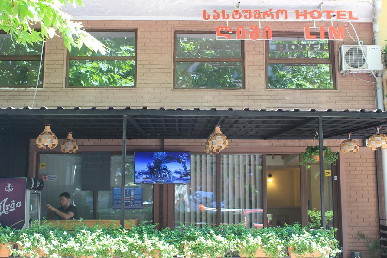 Hotel Lim Batumi Kültér fotó