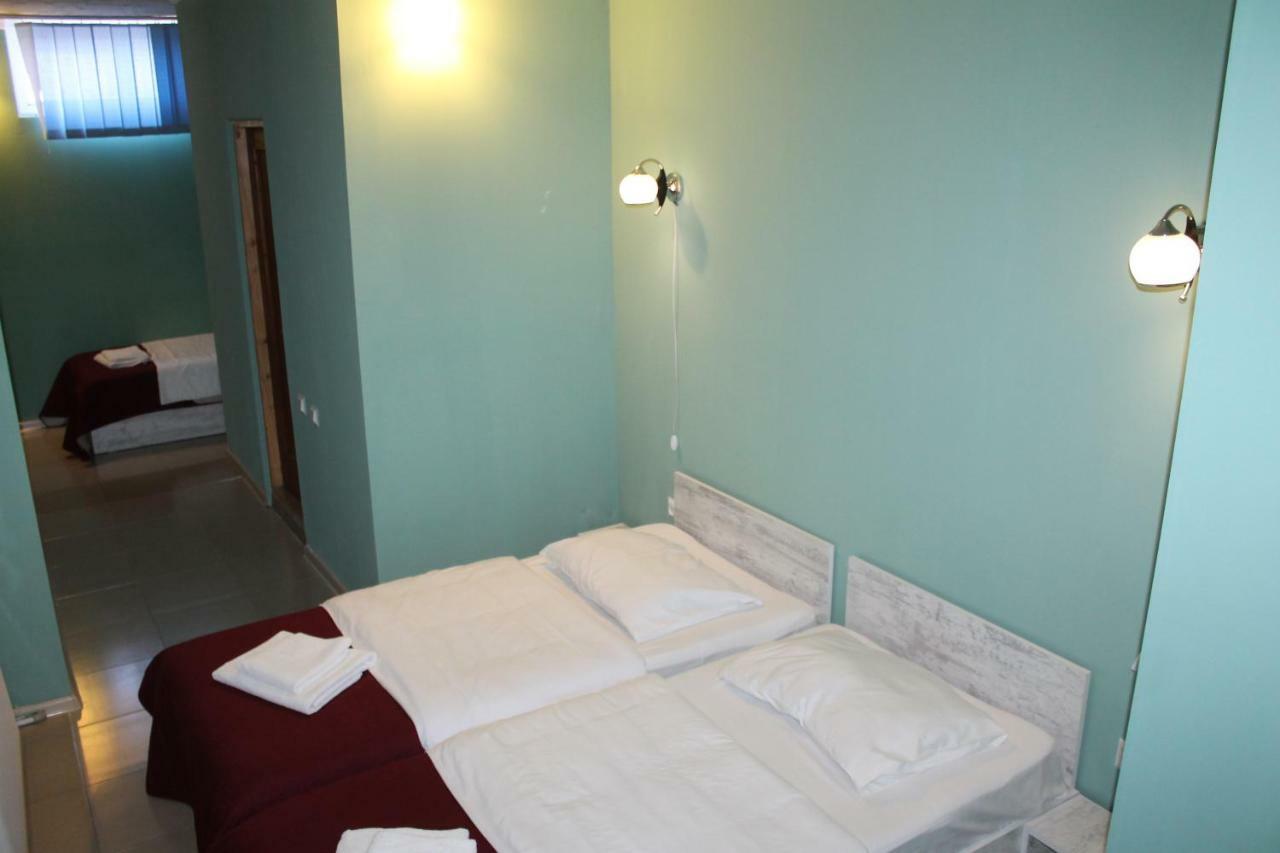 Hotel Lim Batumi Kültér fotó